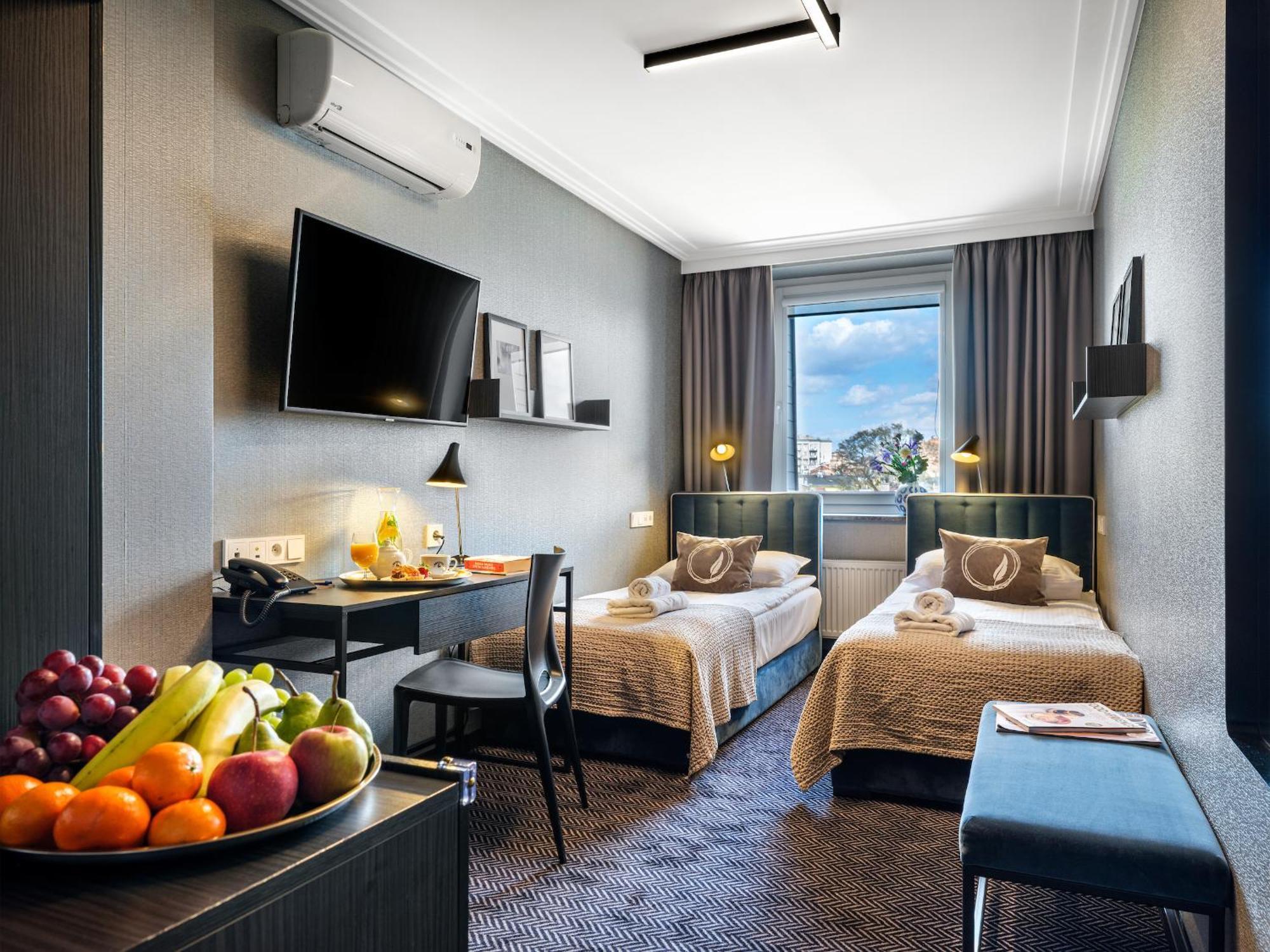 Hotel Logos 3*