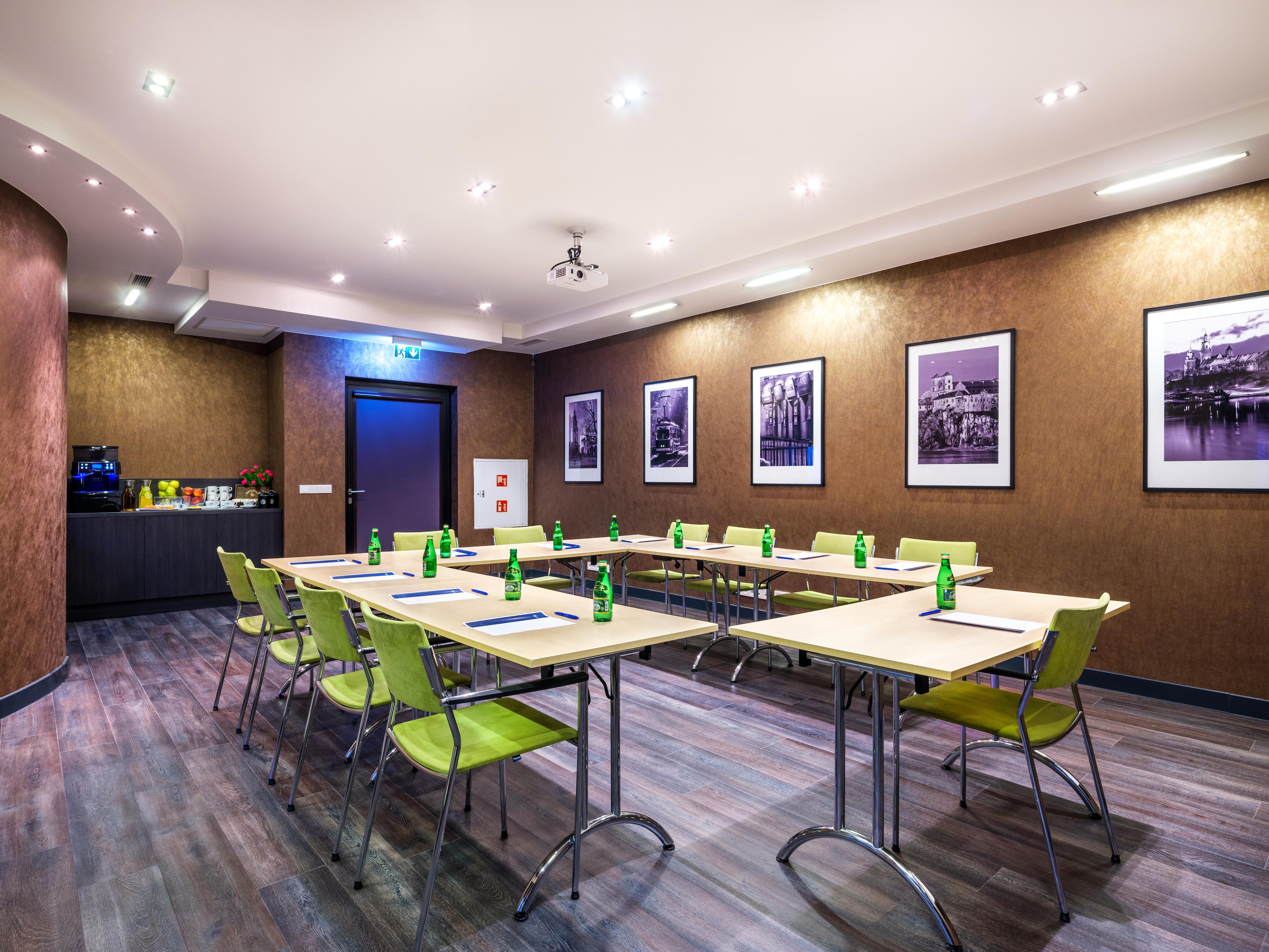 Logos Hotell 3*